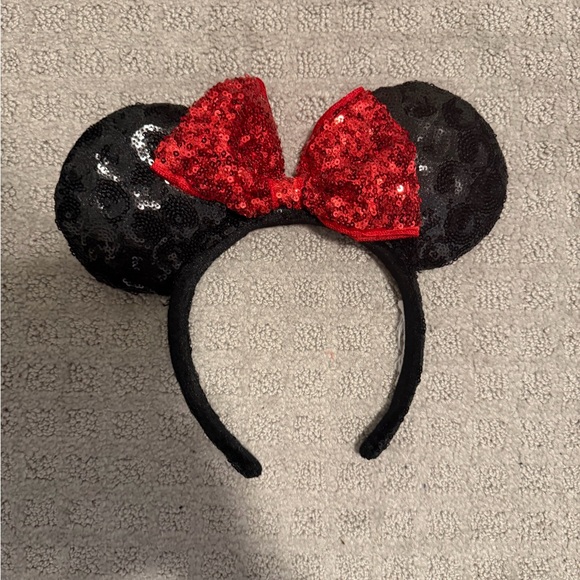 Set of 4 different Disney Mickey ears - Picture 2 of 11